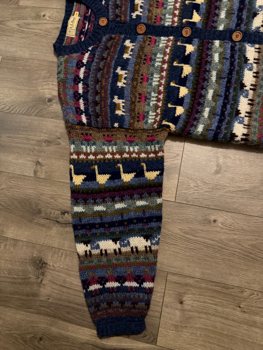 Vintage L.L. Bean 100% Wool Fair Isle Button Cardigan Sweater - Picture 2 of 8